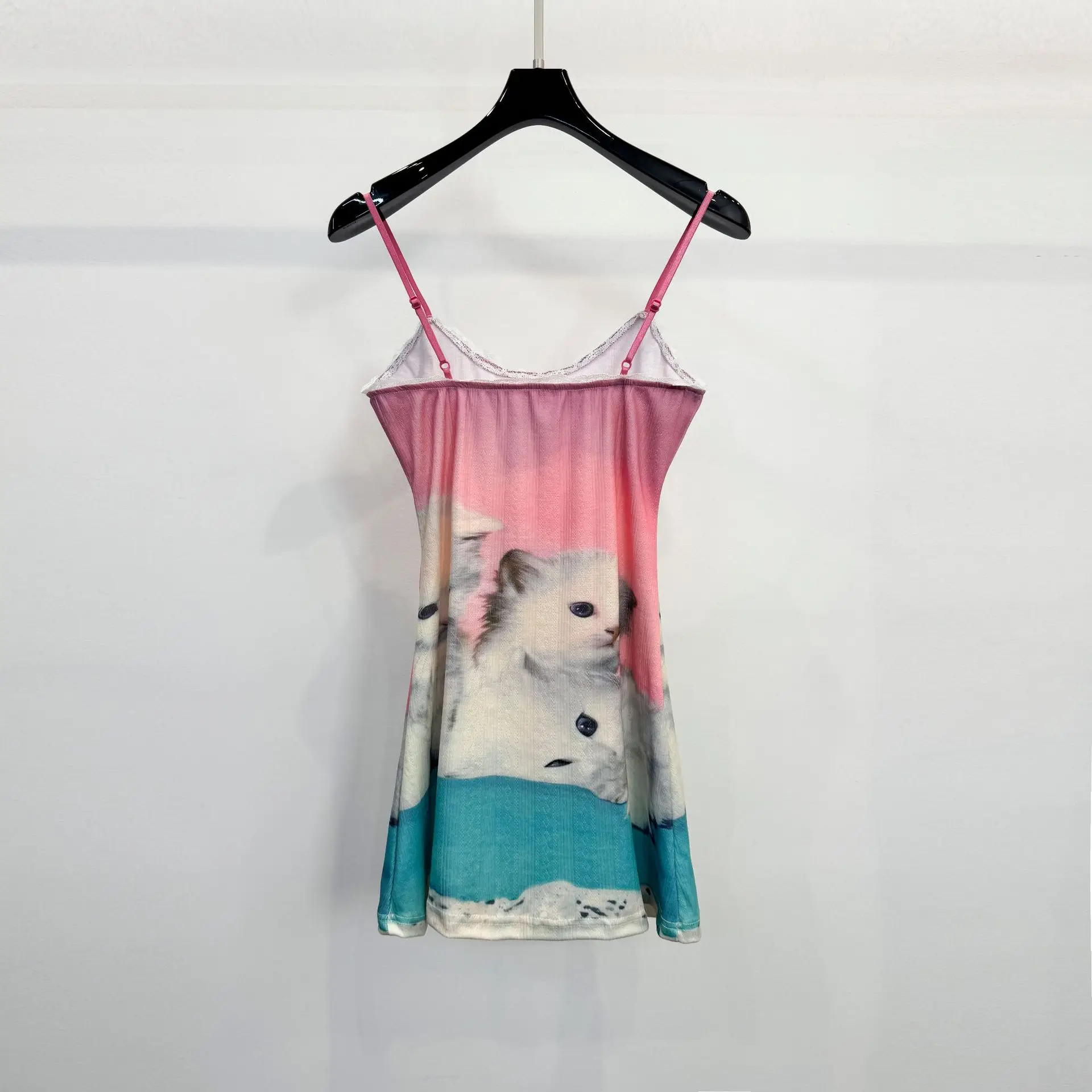 High Street Dresses Women's Gradient Printed Cat Lace Camisole Streetwear Dress with Wrapped Buttocks