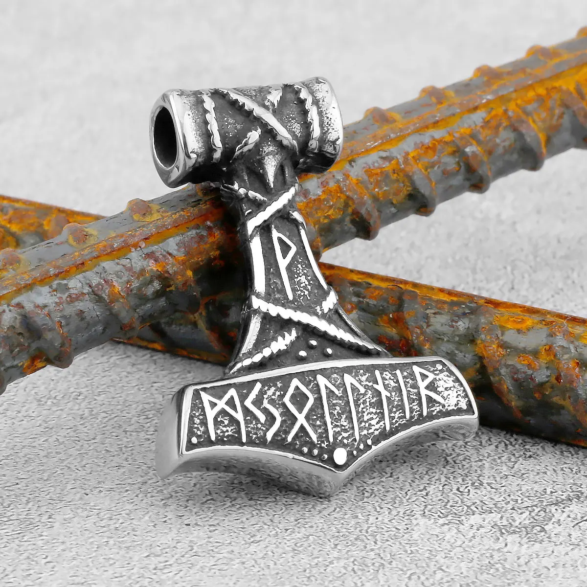 Viking Thor Hammer Necklace Men\'s Stainless Steel Mjolnir Vintage Runes Pendant Necklace Celtic Knot Talisman Jewelry Wholesale