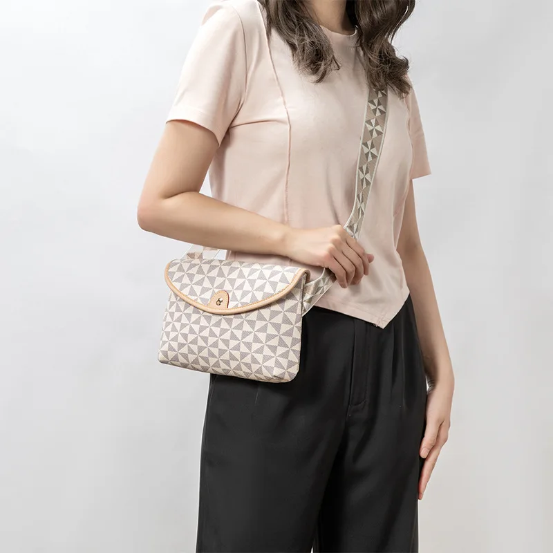 

Chest bag women windmill flower new fashion envelope bag broadband single shoulder crossbody small bag versatile waist bag y2k