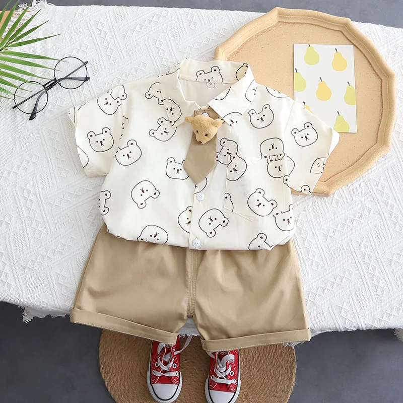 

2024 Boys Short Sleeve Shirt Set Baby Casual Fashion Bear Lapel Suit Summer Childrens Seaside Vacation Outfits 12M-5 Yeras