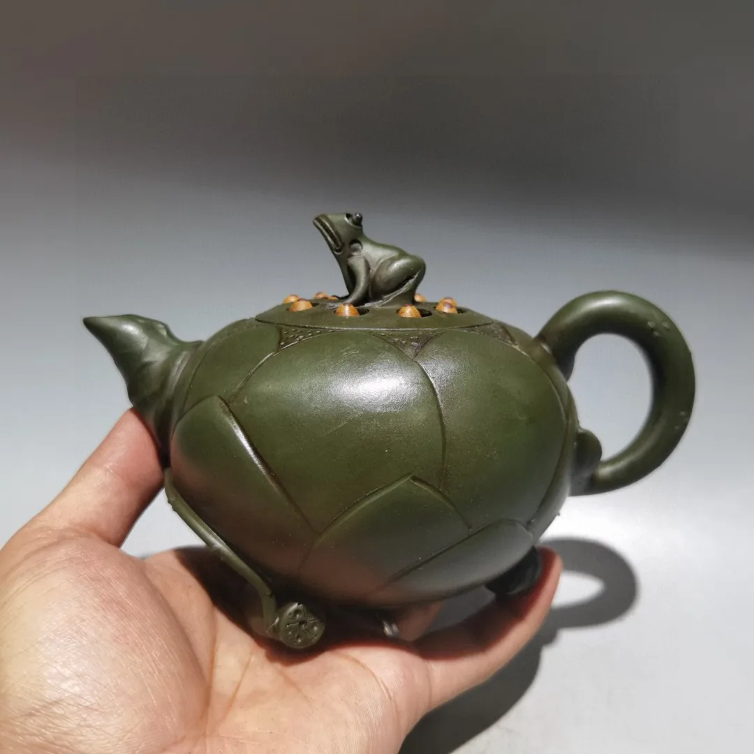 

7"Chinese Yixing Purple clay Teapot Frog statue cover the lotus root Lotus pot tKettle Teapot Pot Tea Maker Amass wealth