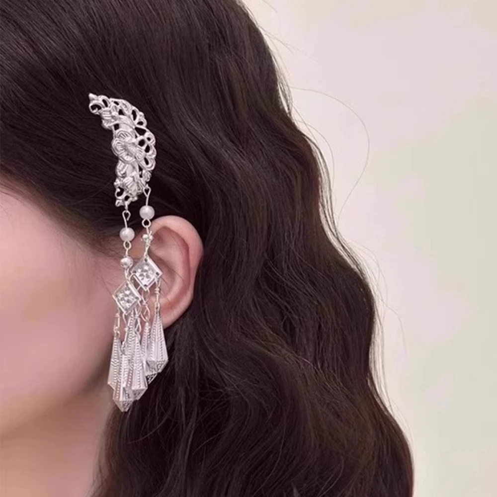 

Ethnic Tassels Belling Sound Moon Pattern Hairpins For Women Fashion Hair Clip Jewelry Minimalist Hair Accessories