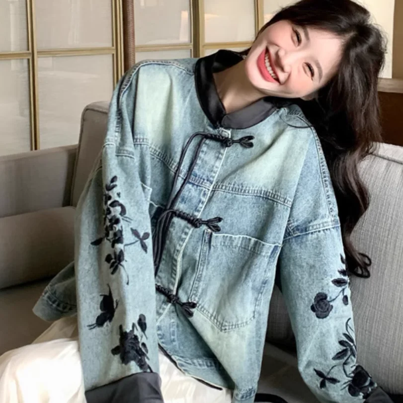 

Женские джинсовые куртки для женщин в вертикальную полоску, стили в западном стиле, простые классические потертые вышитые модные осенние куртки