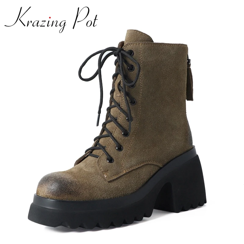 Krazing Pot Cow Suede Round Toe Thick High Heels Motorcycles Boots Buffing Cross-tied Platform Sewing Thread Leisure Ankle Boots