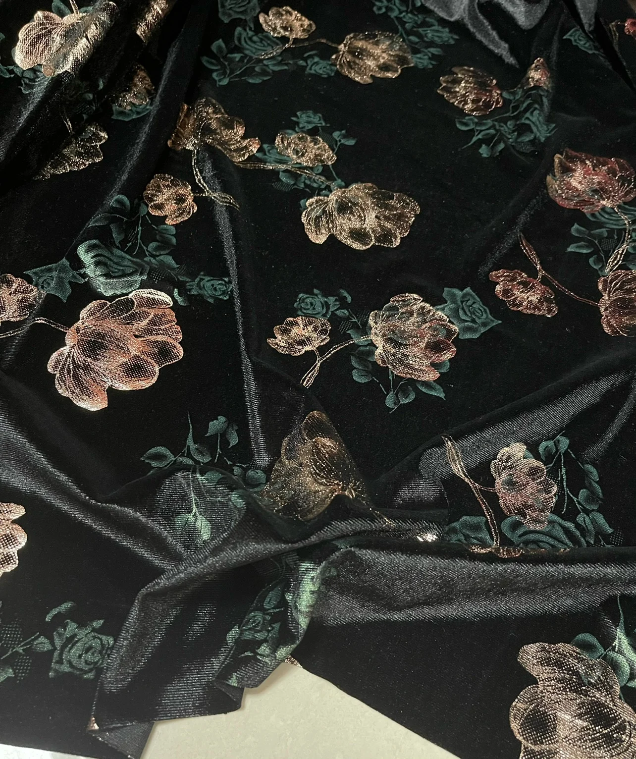 Spring, Autumn and Winter New Black Bottom Dark Green Flower Stretch Bronzing Pleuche Cloth Cheongsam Dress Pants Clothes Fabric