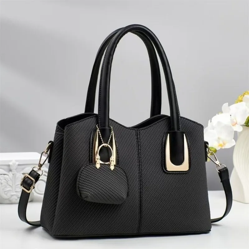 

Unique Fashion Diaper Bags Women's Minimalist Crossbody Bag Elegant Designer Shoulder Bag Luxury Leather Large Capacity Tote