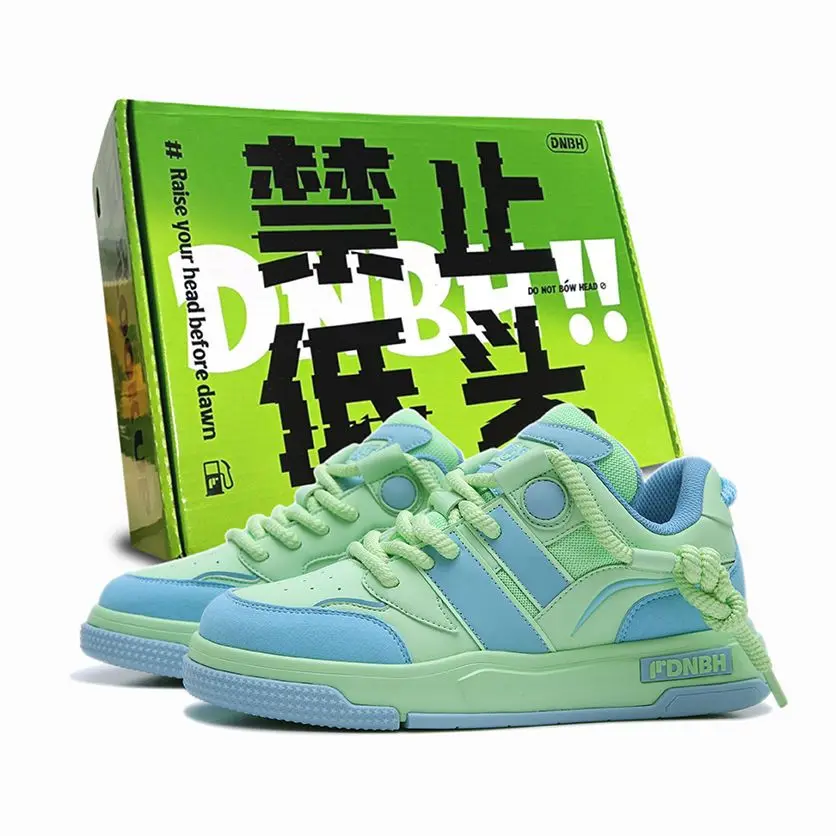 2025 New thick-soled casual sports running shoes unisex outdoor non-slip wear-resistant walking sneakers comfortable and soft