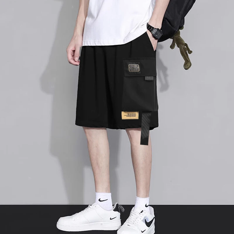 Shorts men outside the summer wearing Korean version of loose fashion ins cargo pants trend with straight casual pants