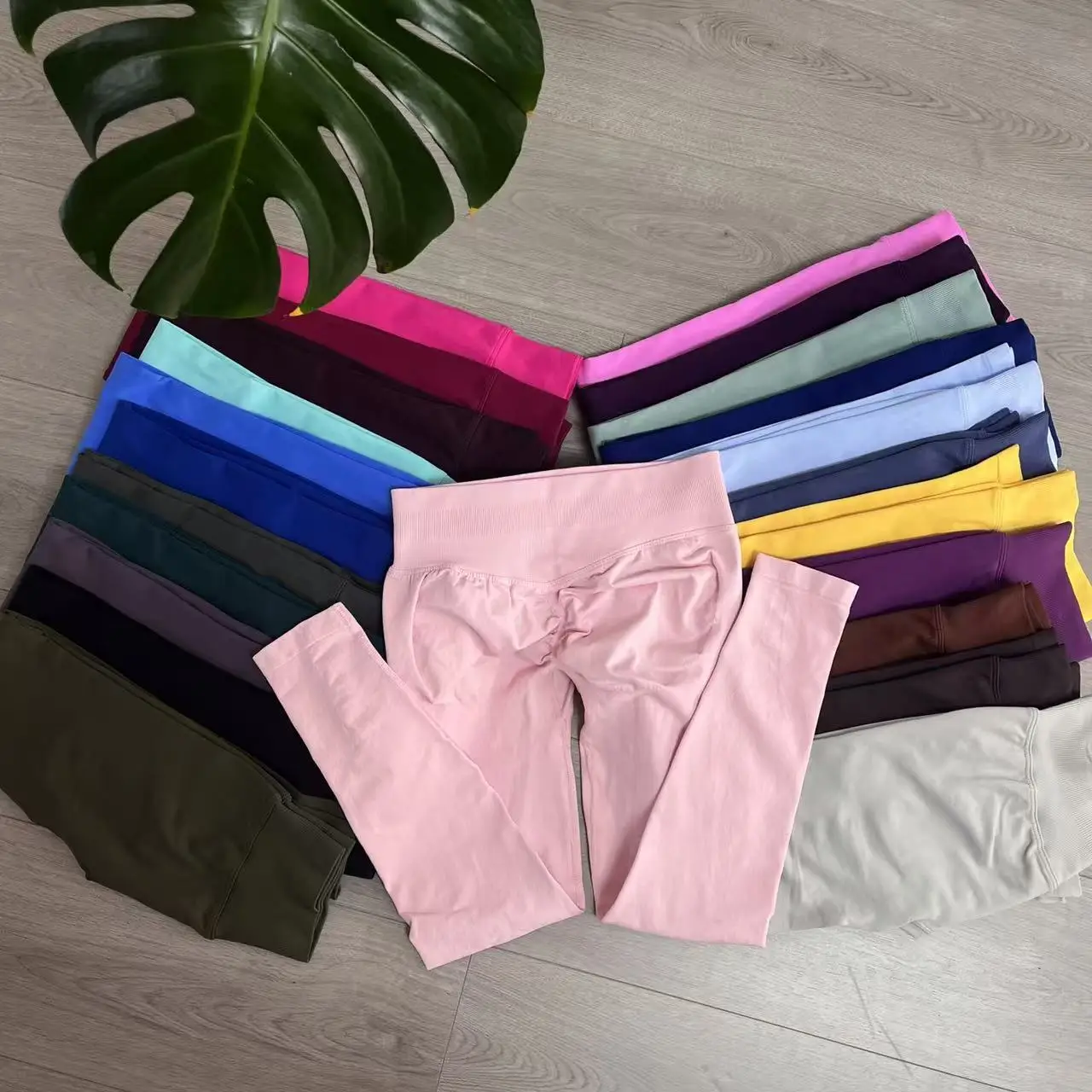 

Women Gym Leggings Seamless Yoga Pants Butt Lifting Workout Tights Fitness Gym Running Compression Sports Leggings