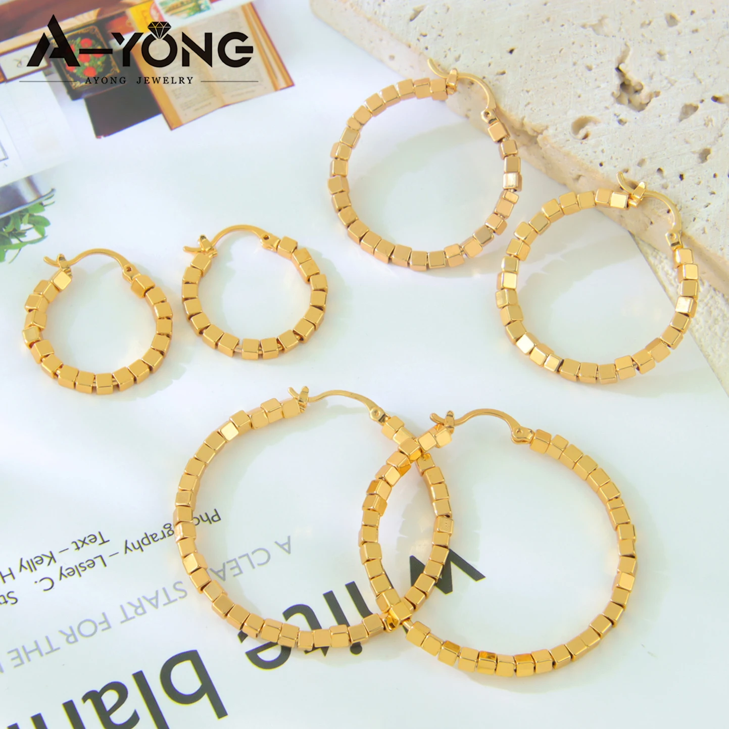 Luxury Dubai Gold Color Drop Earrings 21k Gold Plated Italian Clip Round Circle Fashion Earrings Saudi Women Event Party Jewelry