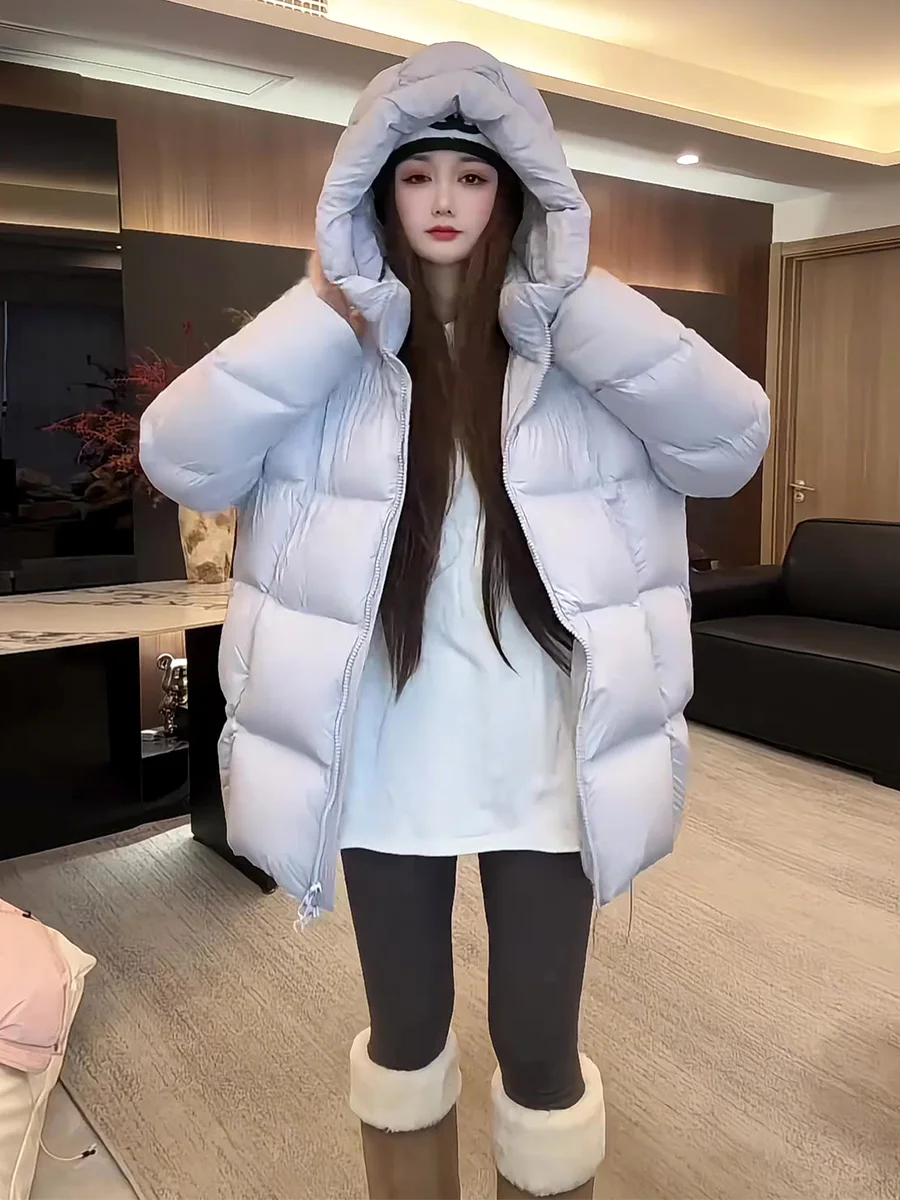 Casaco Feminino de Inverno Coreano Sle Cloud Puff Branco com Capuz, Acolchoado, Azul, Corte Solto, Moda