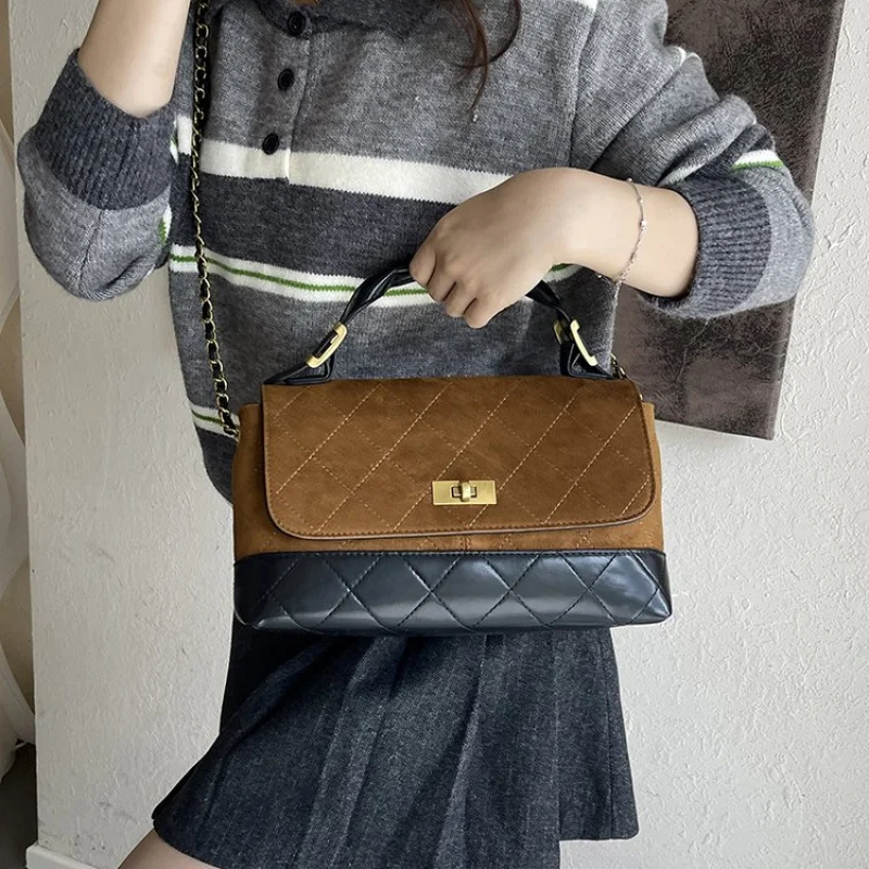 

Chic Crossbody Bag For Women - Premium Leather Shoulder Handbag Luxury Designer Tote Purse