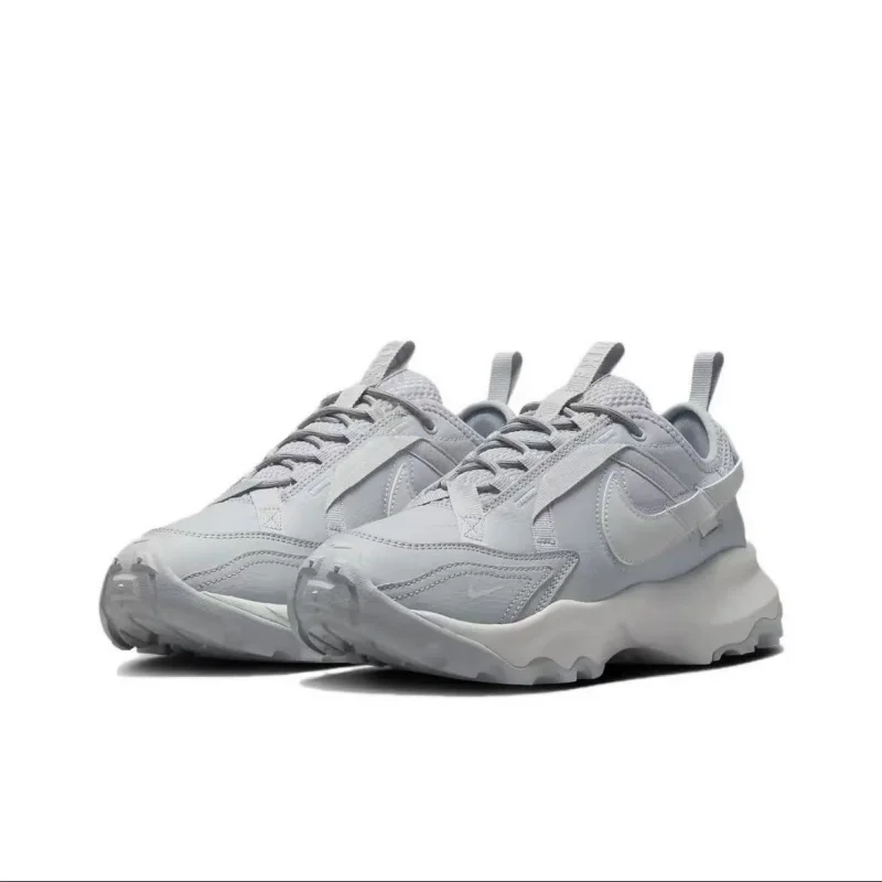 

Nike's New Comfortable, Supportive, Cushioned Midsole Outdoor Women's Running Shoes Tc7900, Retro-Style Thick-Soled Height-Increasing Everyday Dad Shoes, Versatile White Simple Low-Top Design for Commuting and Casual Sports, Essential for Smooth Running D