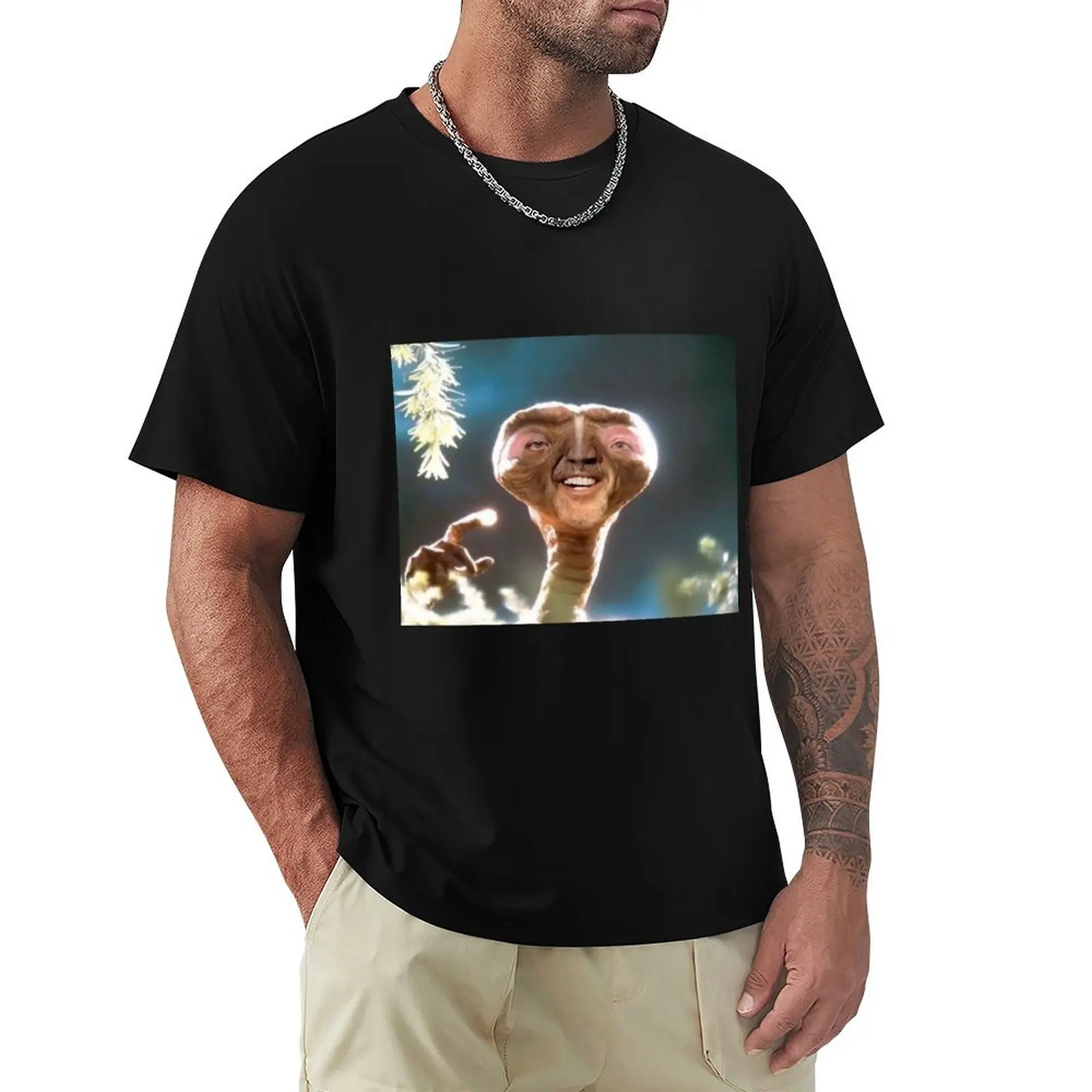 Nicolas Cage as ET T-Shirt Simple Print Design T-Shirt