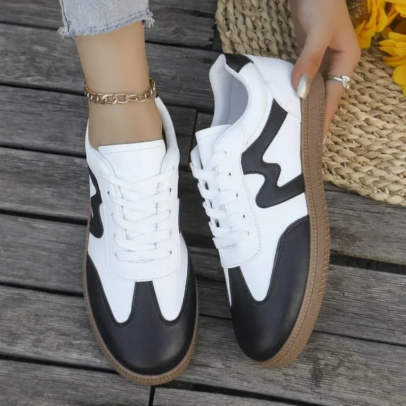 New Fashionable Flat Large Size Women's Casual Sports Shoes Comfortable Color Matching Student Sneakers White Shoes image 6