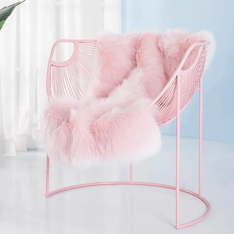 Nordic ins wind lazy balcony pink wrought iron sofa chair Internet celebrity coffee dessert shop single photo lounge chair
