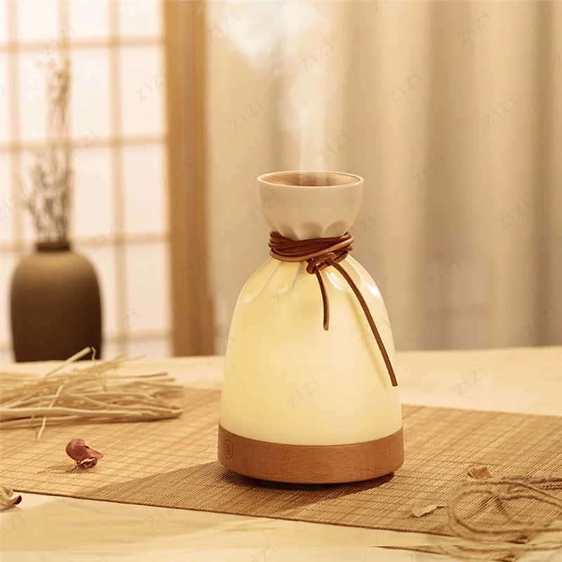 Creative Small Bag Shaped Aromatherapy Machine with Warm Light Night Light Atomization Humidification Aromatherapy Machine
