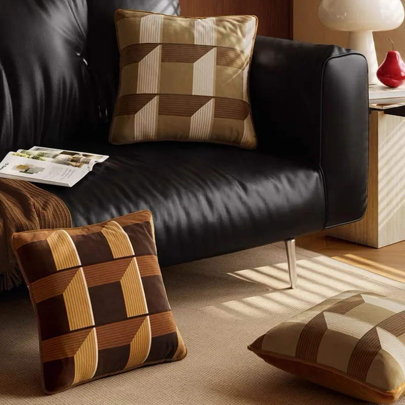 Mid-Century Modern Geometric Throw Pillow Cover Brown & Beige Velvet Cushion Cases Retro Simple Decorative Pillows For Sofa