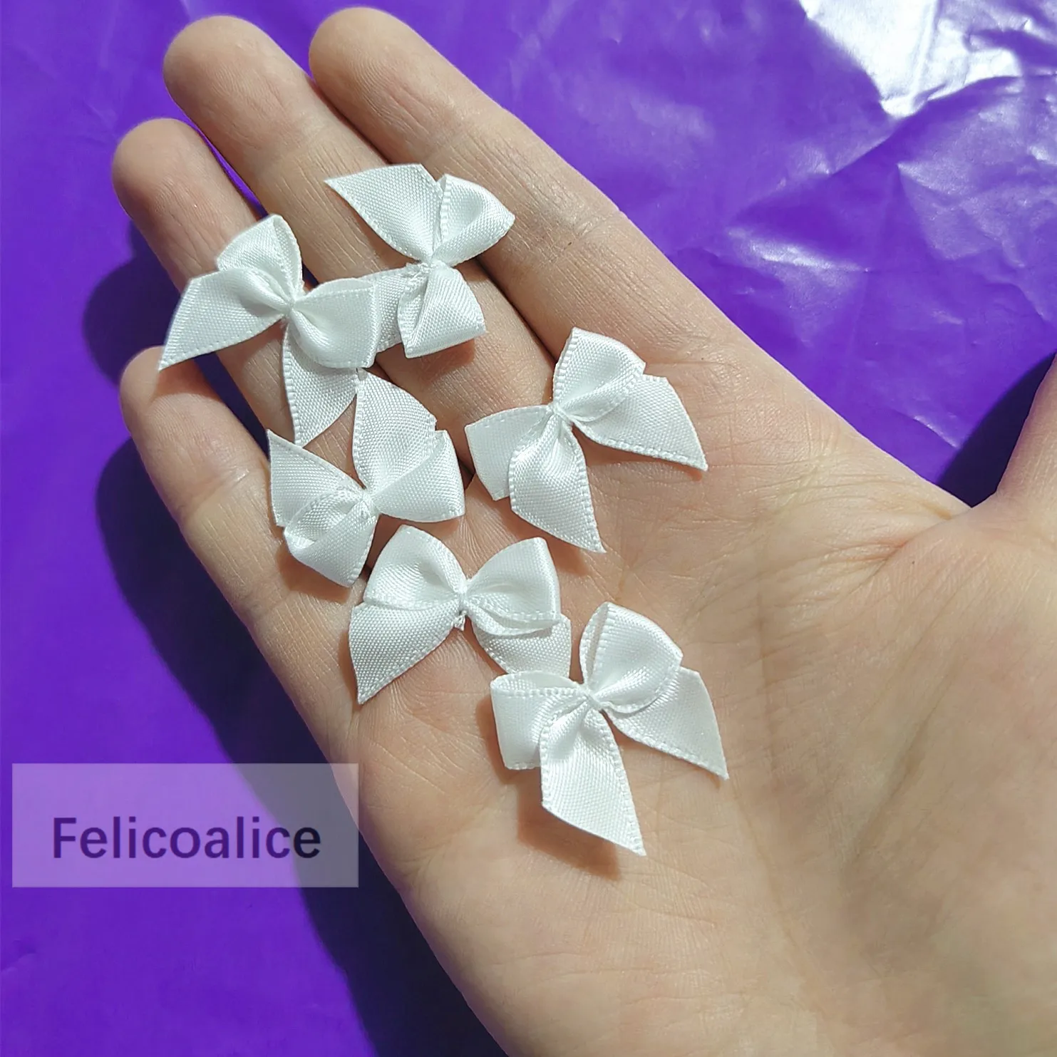 50 Stück rosa Satinband Schleifen Dekoration Schleifen für Bastelpakete kleine Schleife Geschenkverpackung Blume DIY Hochzeit Schleife Geburt 25 ± 3 mm – Detail 1