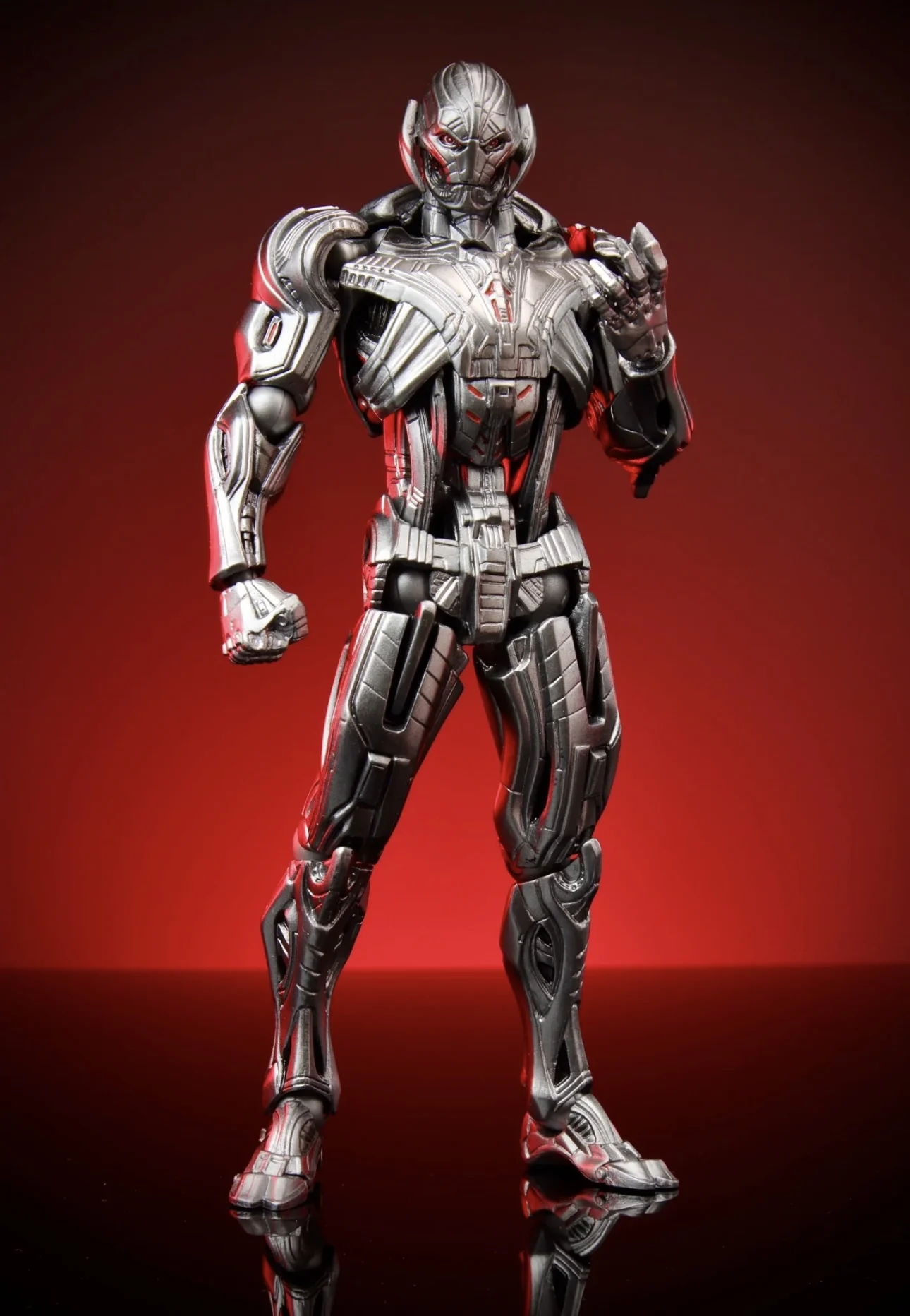 The New Ko Version Of Yamaguchi-Style Ocean Hall Aochuang Era Villain Ultron Iron And Steel Ac Joint Can Do Toys