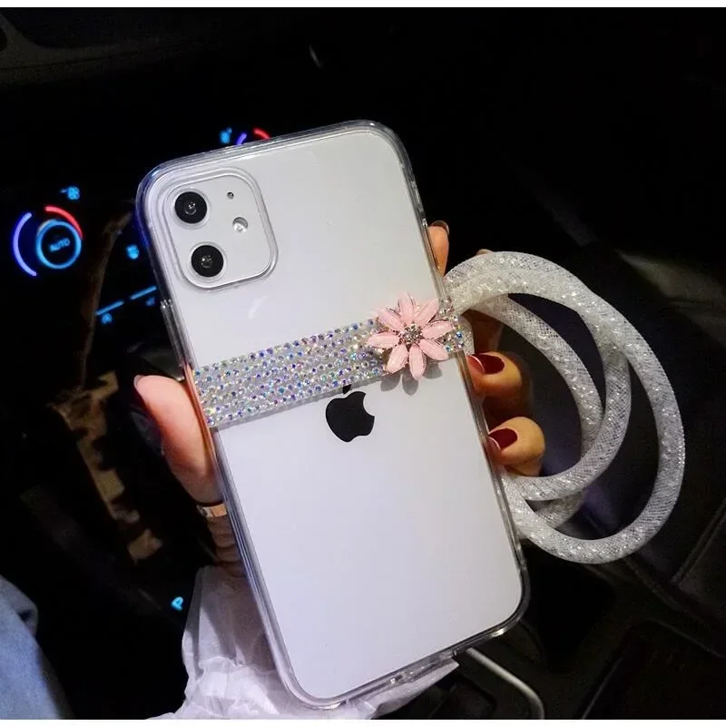 Luxury Glitter Bling Rhinestone Flower Case for Iphone 14Pro 15 13 12 11 Pro 15ProMAX 16 PLUS Soft Chain Diamond Back Cover