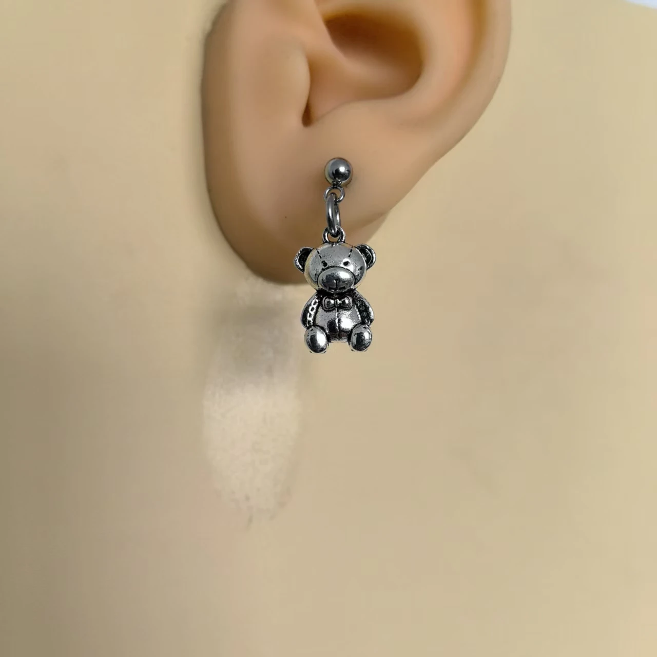 Sweet and Cool Butterfly Bow Bear Earrings, Female Subculture Y2K Spicy Girl Earring, Retro and Niche Design Earrings
