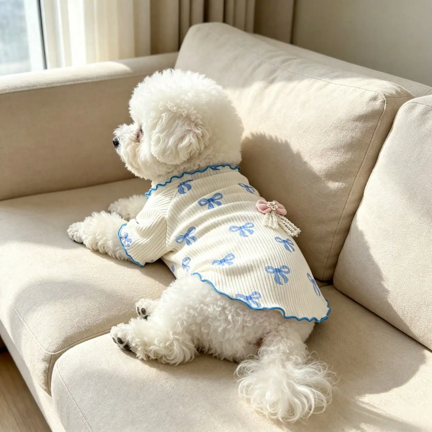 Niedliches Hundet-Shirt mit Schleifendruck und Rüschen, Weiches Geripptes Kurzarm-Oberteil mit Spitzenschleifendekor für Welpen Kleiner Rassen wie Bichon und Teddy – Detail 4