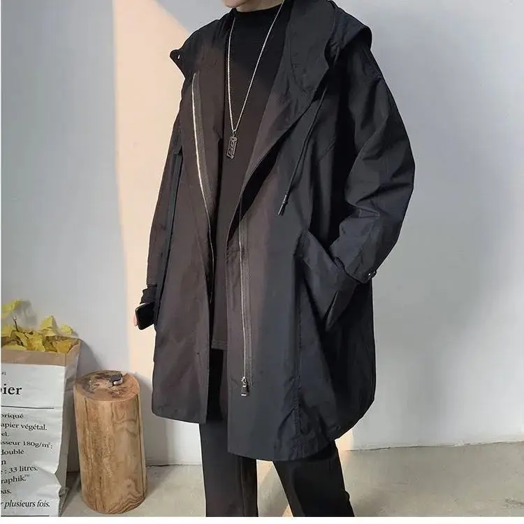 

Мужское серое пальто-тренч: деловое, офисное, для работы и повседневной носки, средней длины, классического кроя, приталенное, элегантное, для зрелых мужчин