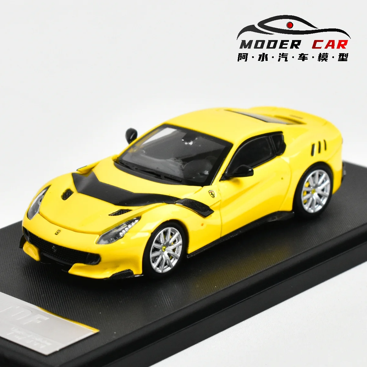 Маленькая игрушка 1:64 F12 TDF V12 литая модель автомобиля