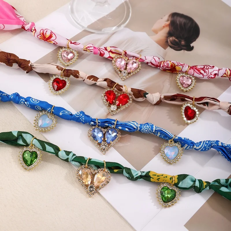 Diamond Studded Heart-Shaped Printed Fabric Necklace