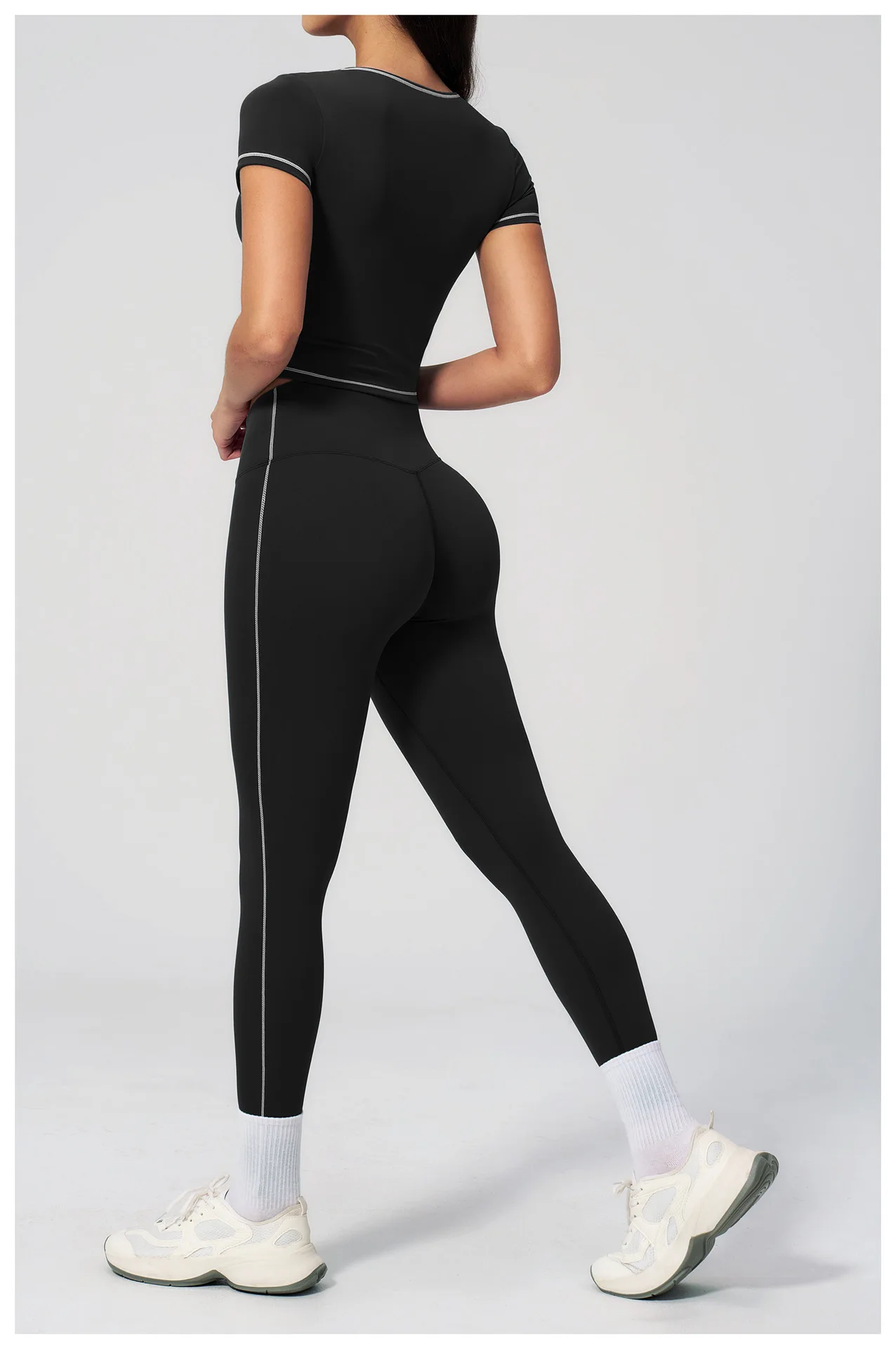 Advanced Black (25).jpg