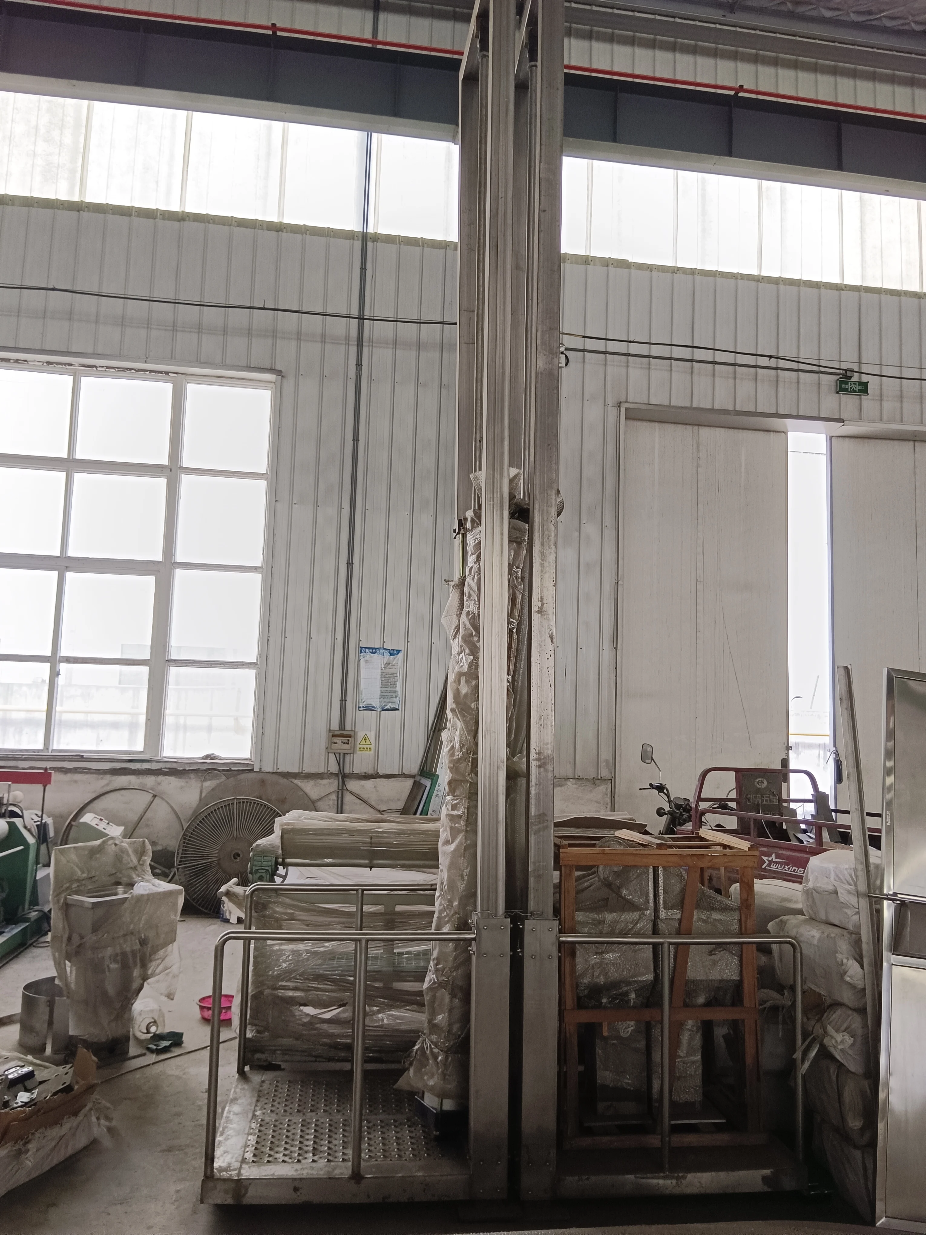 2025년식 공압식 할랄 도축 리프팅 플랫폼 펌프 도축 장비 (소 도축장용)