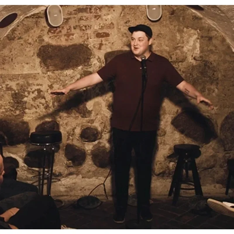 

Mortenn Christiansen Mortenn's Jumbo Card Trick Gimmicks Close Up Magic Tricks Illusion Poker Deck Magic Magia Magician Props