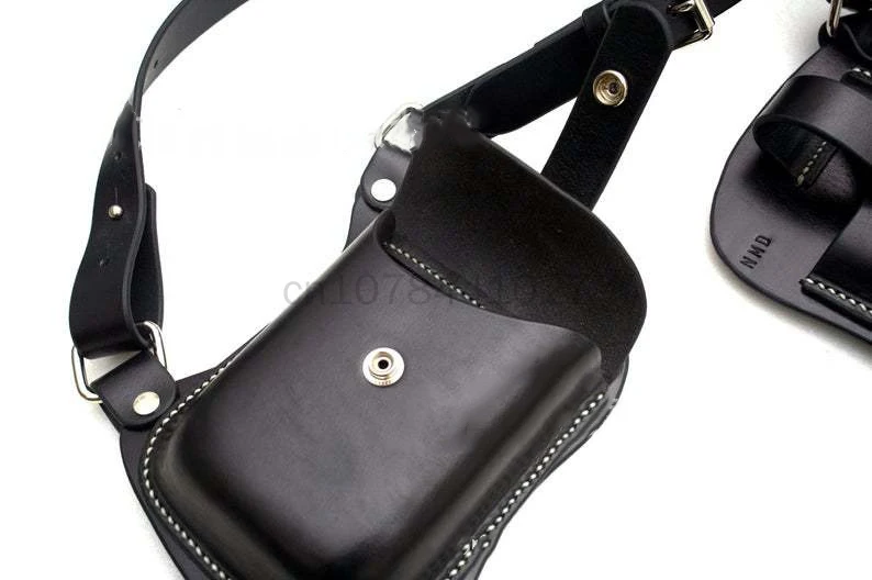 

Men Pirate Knight Medieval Retro Steampunk Shoulder Strap Bag Vintage Women Pu Leather Wallet Purse Backpack Cosplay Costumes