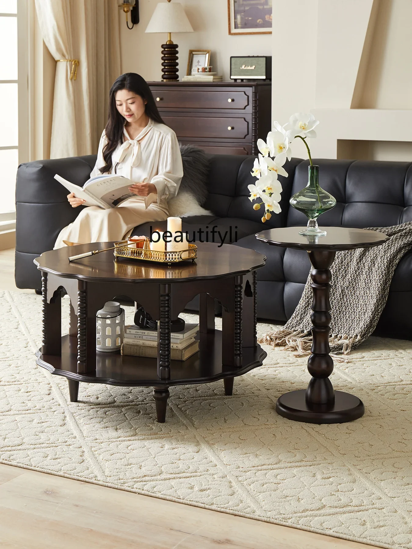 

pg46American Retro round Solid Wood Coffee Table Living Room Home 2024 New French High Sense Tea Table Small Apartment