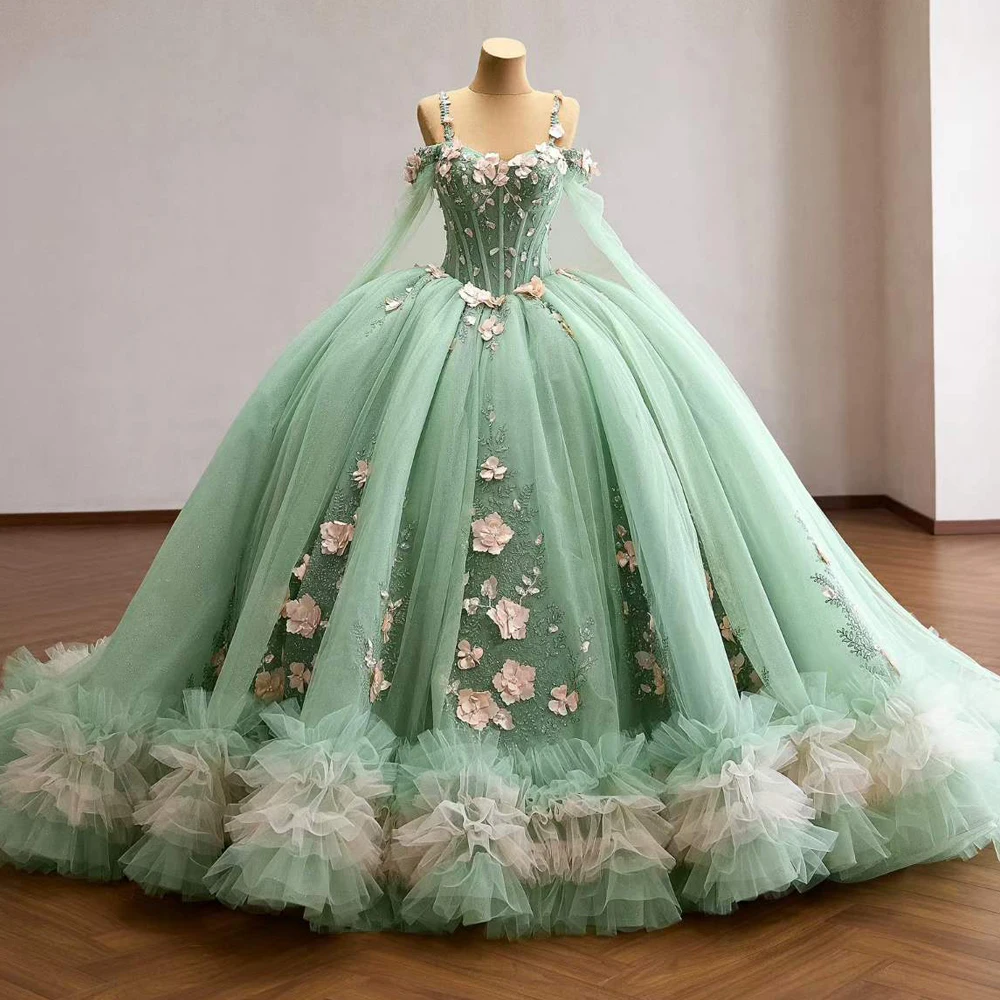 Green Charming Quinceañera Dress Spaghetti Straps Off Shoulder Lace Up Back Appliques Beading Xv Years Dresses