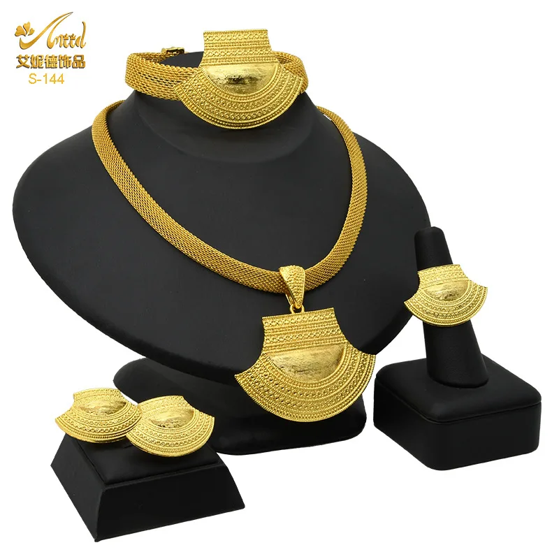 Dubai local tyrant gold jewelry Indian jewelry set women's necklace earrings ring bracelet four-piece jewelry wholesale