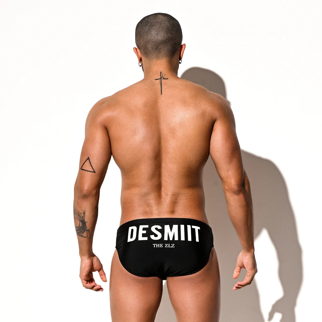 Desmiit Pouch Pad Swimwear Mens Swim Wear Briefs Sexy Bikini Swimsuit Man Swimming Trunk Men Surfing Suit Sport Wear Short