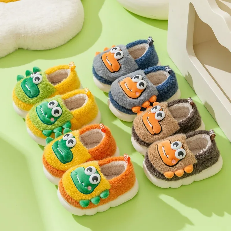 

2023 Autumn and Winter Girls Cotton Slipper Cute Cartoon Dinosaur Toes Wrapped Soft Boys Casual Shoes Non-slip Kids Home Shoes