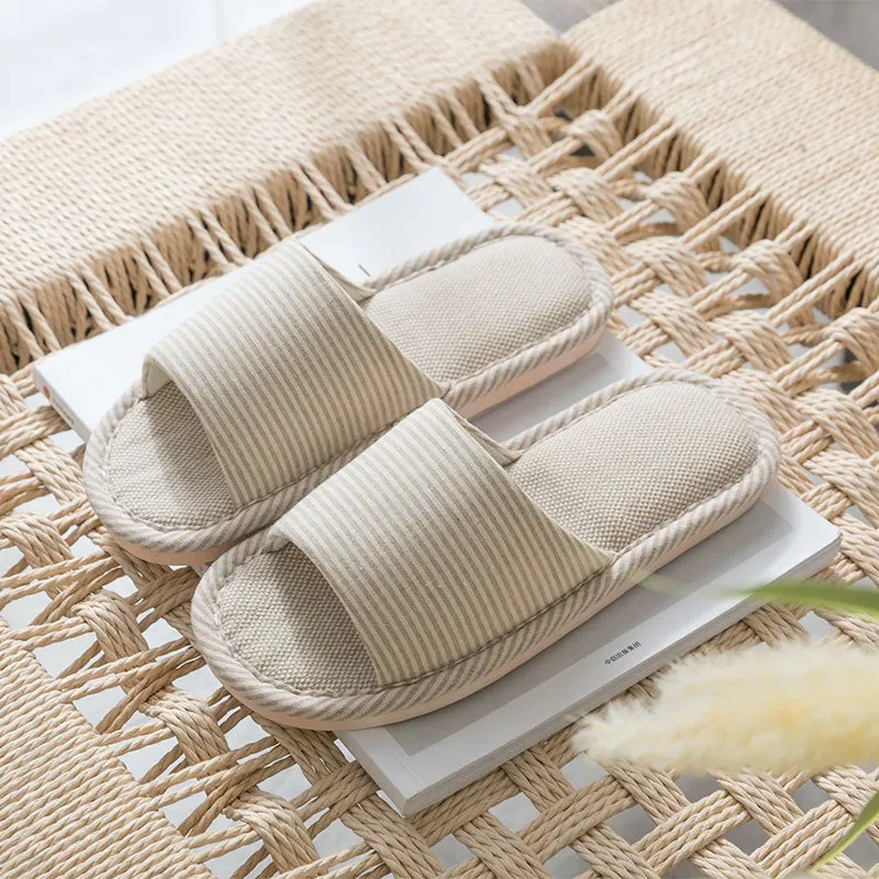 Anti-slip Light Weight Breathable women shoes Fashionable versatile women shoes Women Indoor minimalist comfort Slippers