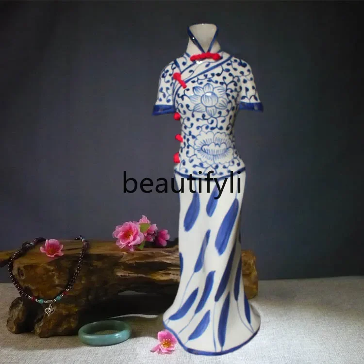 Ceramic blue and white bottle handicraft cheongsam living room bedroom home desktop retro high-end decorative ornament