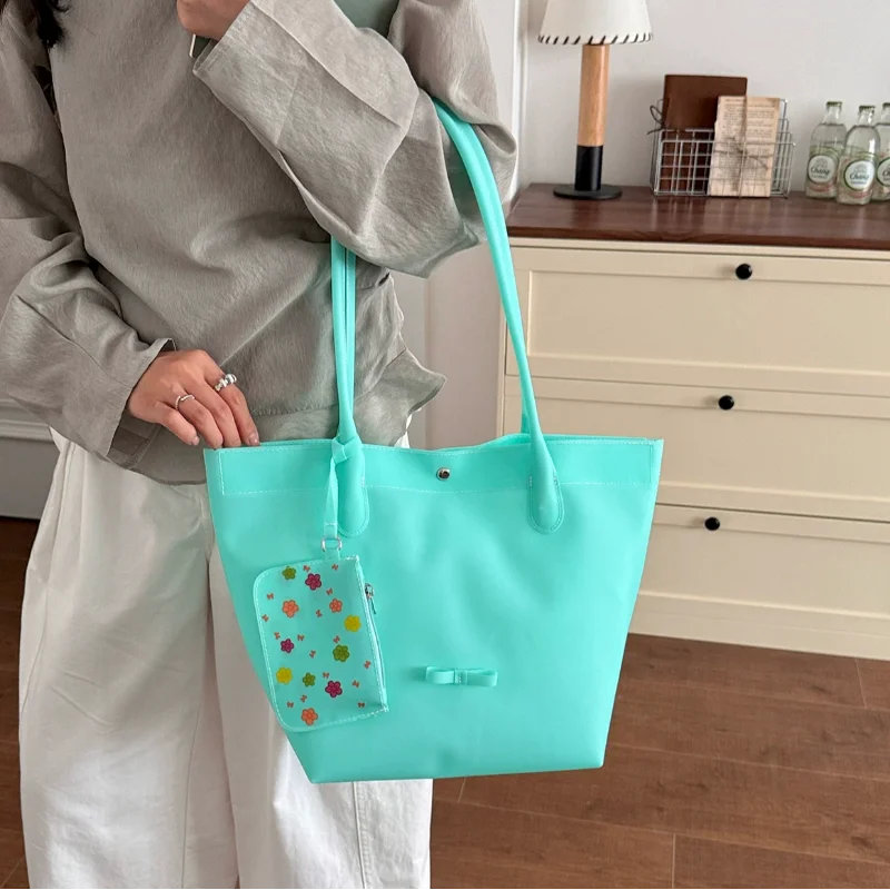 

Waterproof Pvc Jelly Tote Bag Women With Small Pouch Stylish Large Capacity Solid Color Vacation Shoulder Bag For Daily Commute
