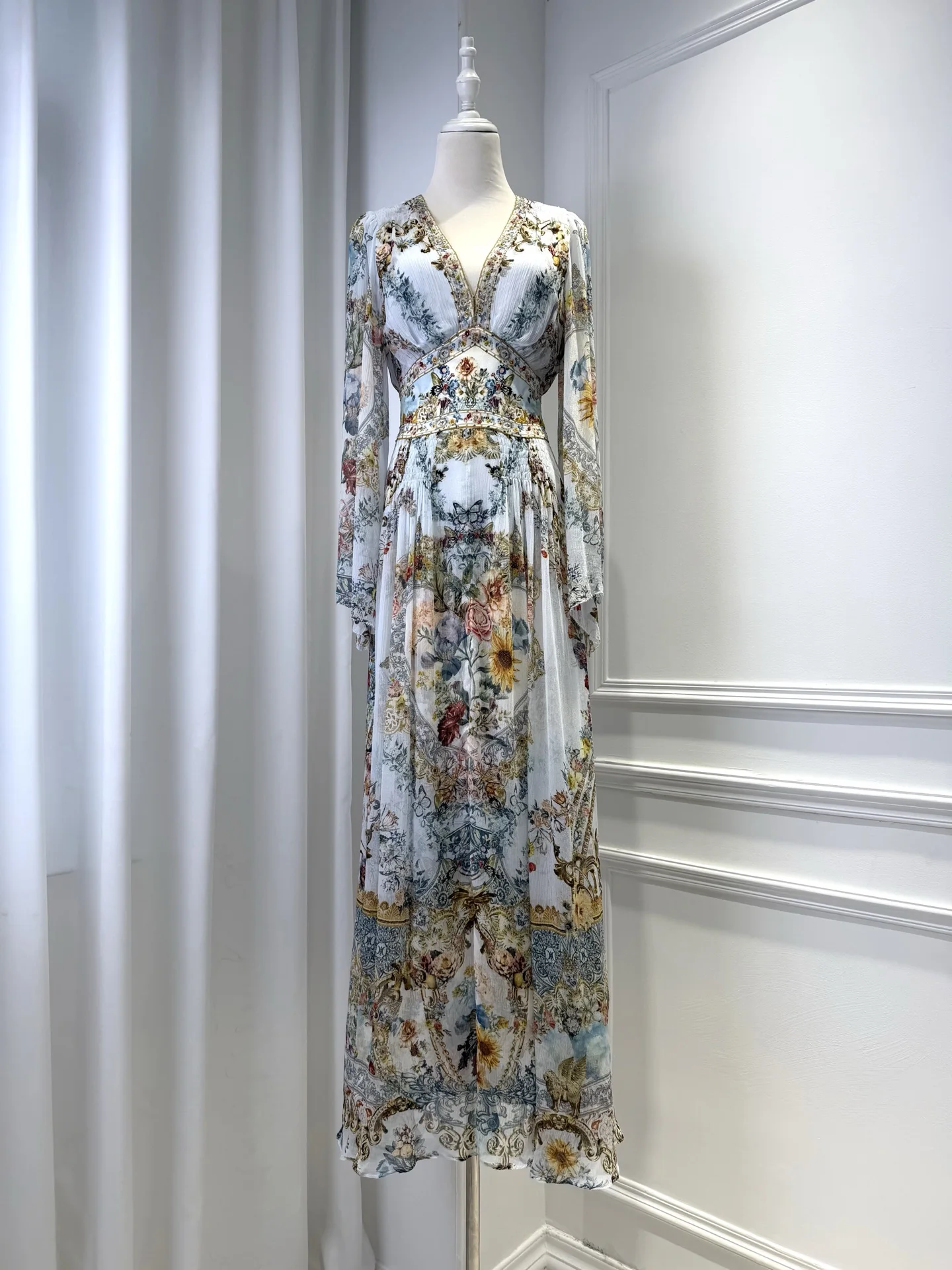 Dames bloemenprint elegante maxi-jurk lente/zomer kristal kralen V-hals uitlopende mouwen elastische taille mode dames zijden gewaad
