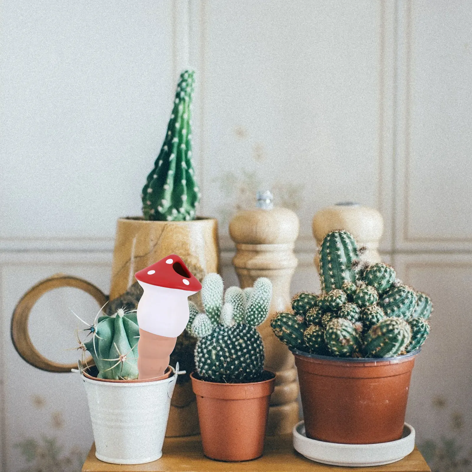 

4Pcs Ceramic Plant Watering Spikes Easy to Use Long-Lasting Moisture Control for Indoor Outdoor Watering Spikes