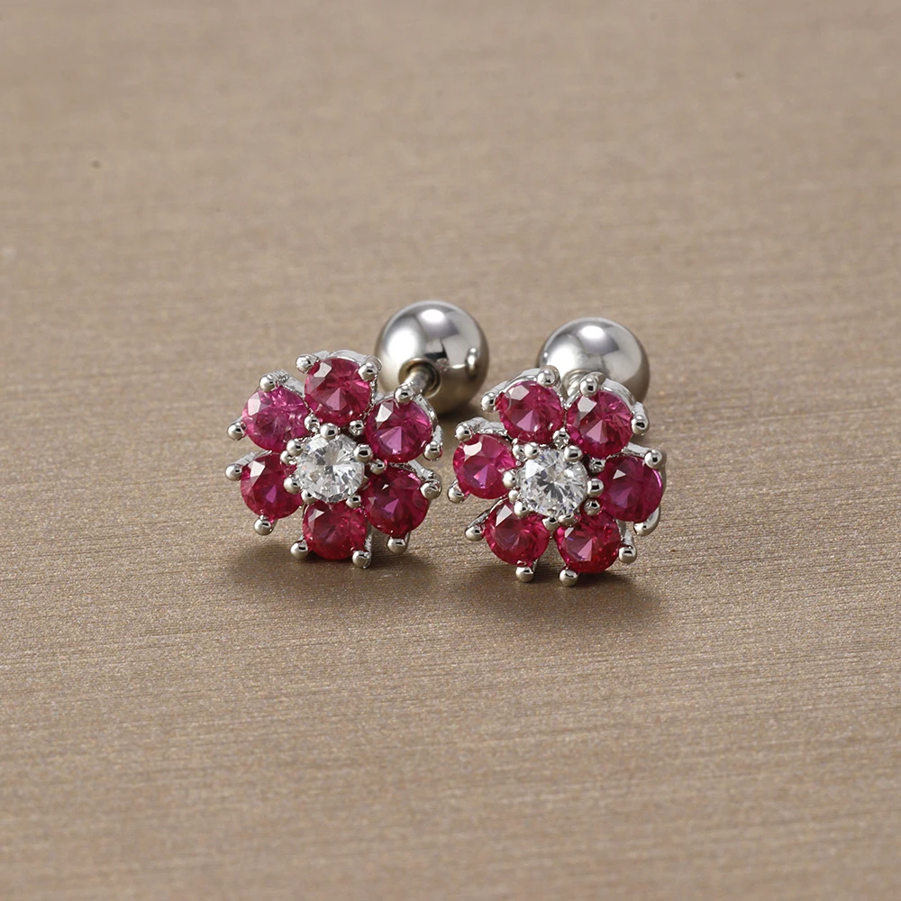 Women's Light Luxury Zircon Flower Stud Earrings