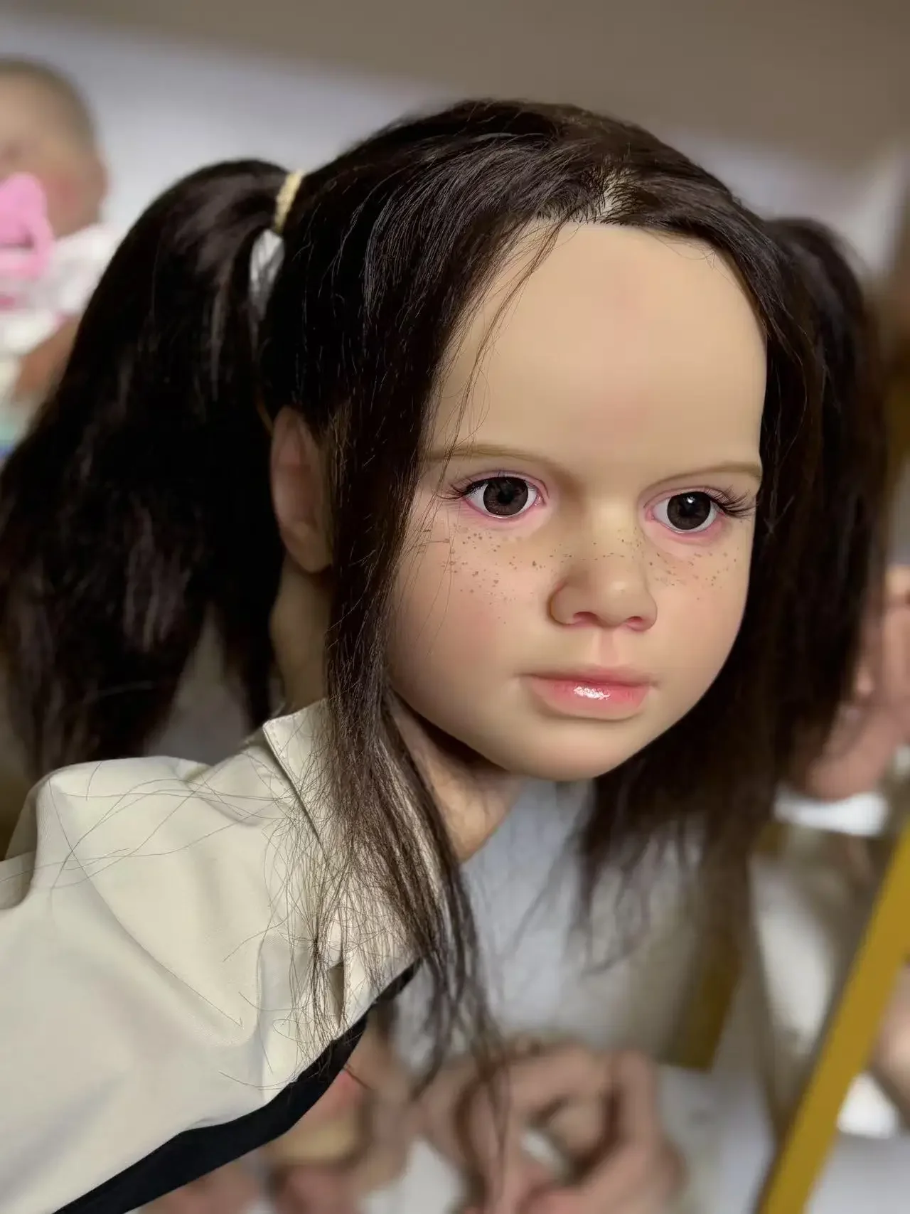 DLS – Kit peint bébé Reborn Gabriella, 41 pouces, personnalisé, fourniture limitée, avec corps en tissu, avec connecteurs, cheveux enracinés à la main