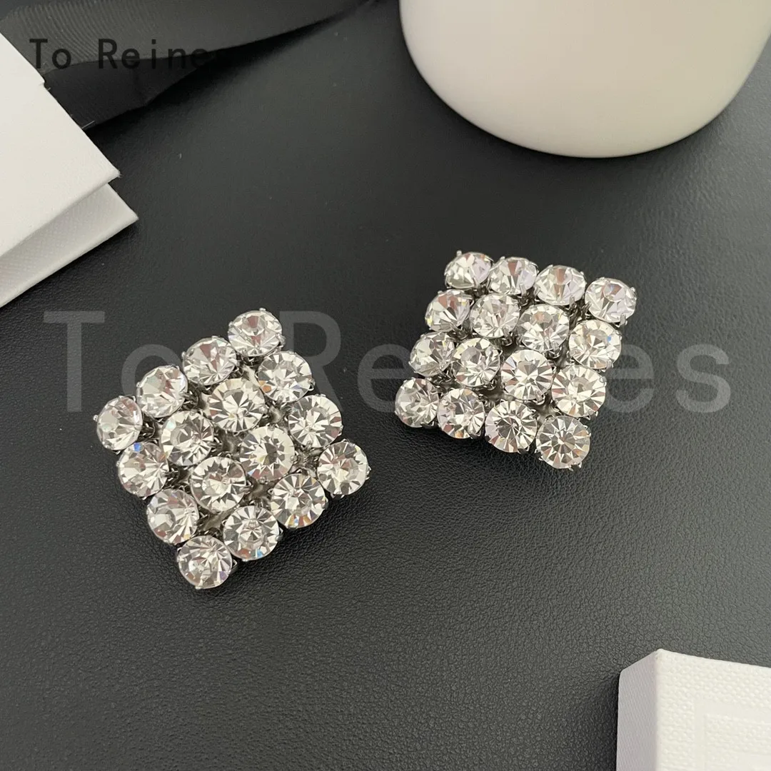 To Reines 2024 Europe American Designer Brand Full Silver Diamond Square Sparkling Earrings Ear Clip Women Fashion Jewelry