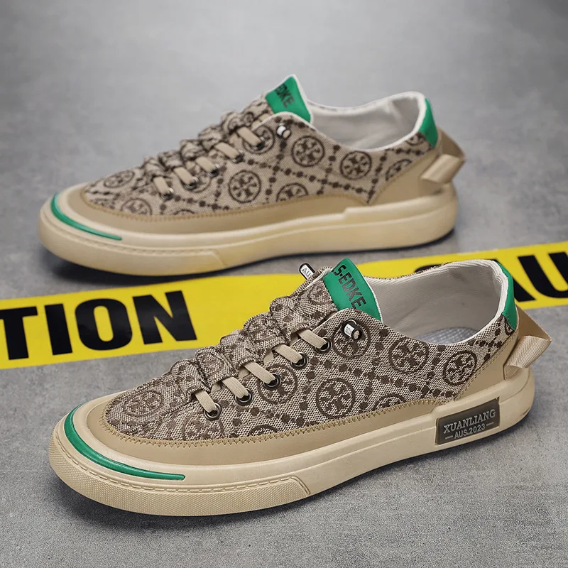 New Men Casual Luxury Printing Shoes Comfortable Outdoor Shoes Thick Bottom Slip-On Shoe Trainers Skate Flats Walking Sneakers