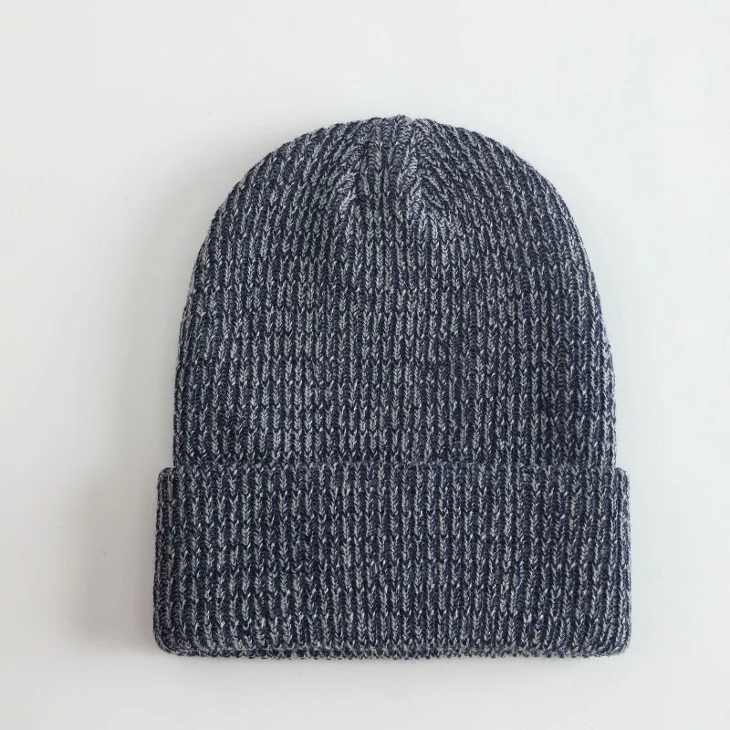Individuell besticktes Logo, mehrfarbige, modische Strickmütze für Männer und Frauen, warme Winter-Outdoor-Skibeamie. – Detail 12