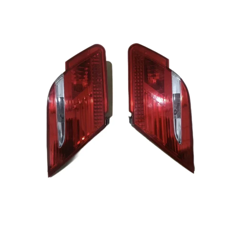 Suitable for BMW 7 Series E66 730 750 740 760 Rear taillights Inner taillights Anti rear taillights